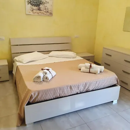 Dimora Mediterranea Bed & Breakfast *